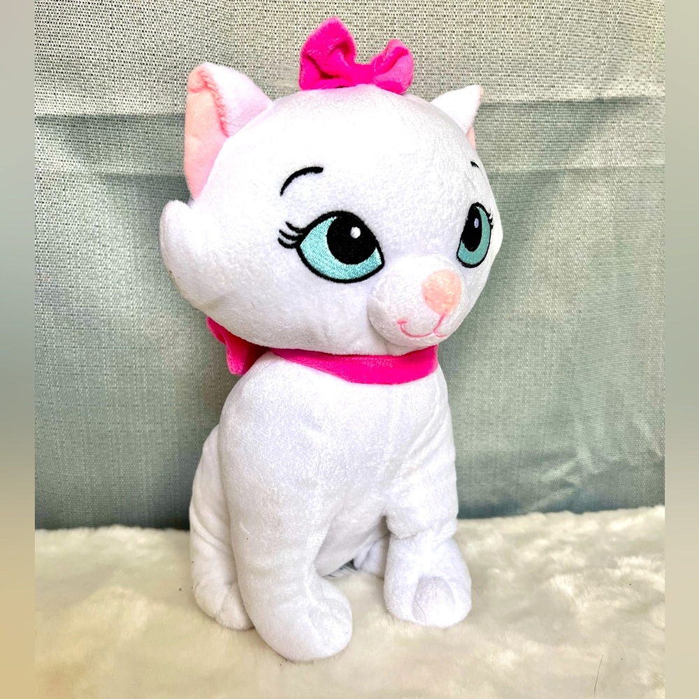 Disney’s Marie Kitty Cat Plush Stuffed Animal Aristocats Cartoon Nostalgia